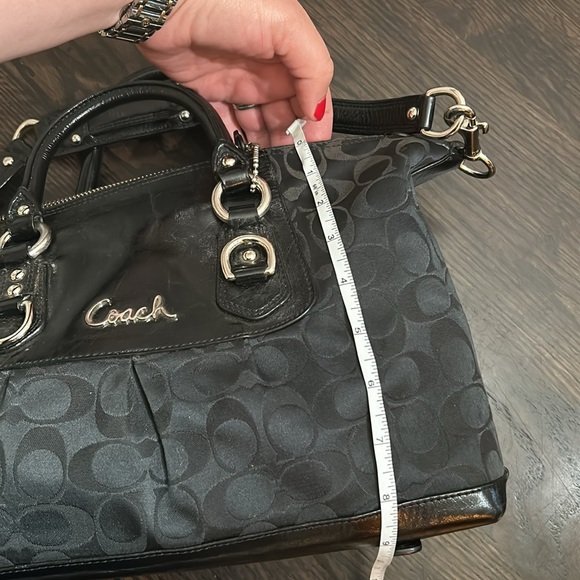 Coach Ashley Satchel - Picture 8 of 14